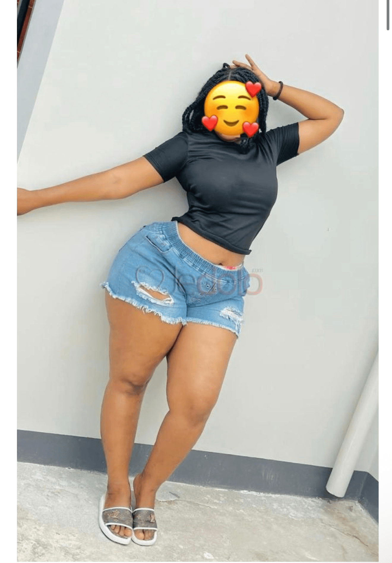 Abatta nouvelle demoiselle très excitante reçois et déplacement sexcam 